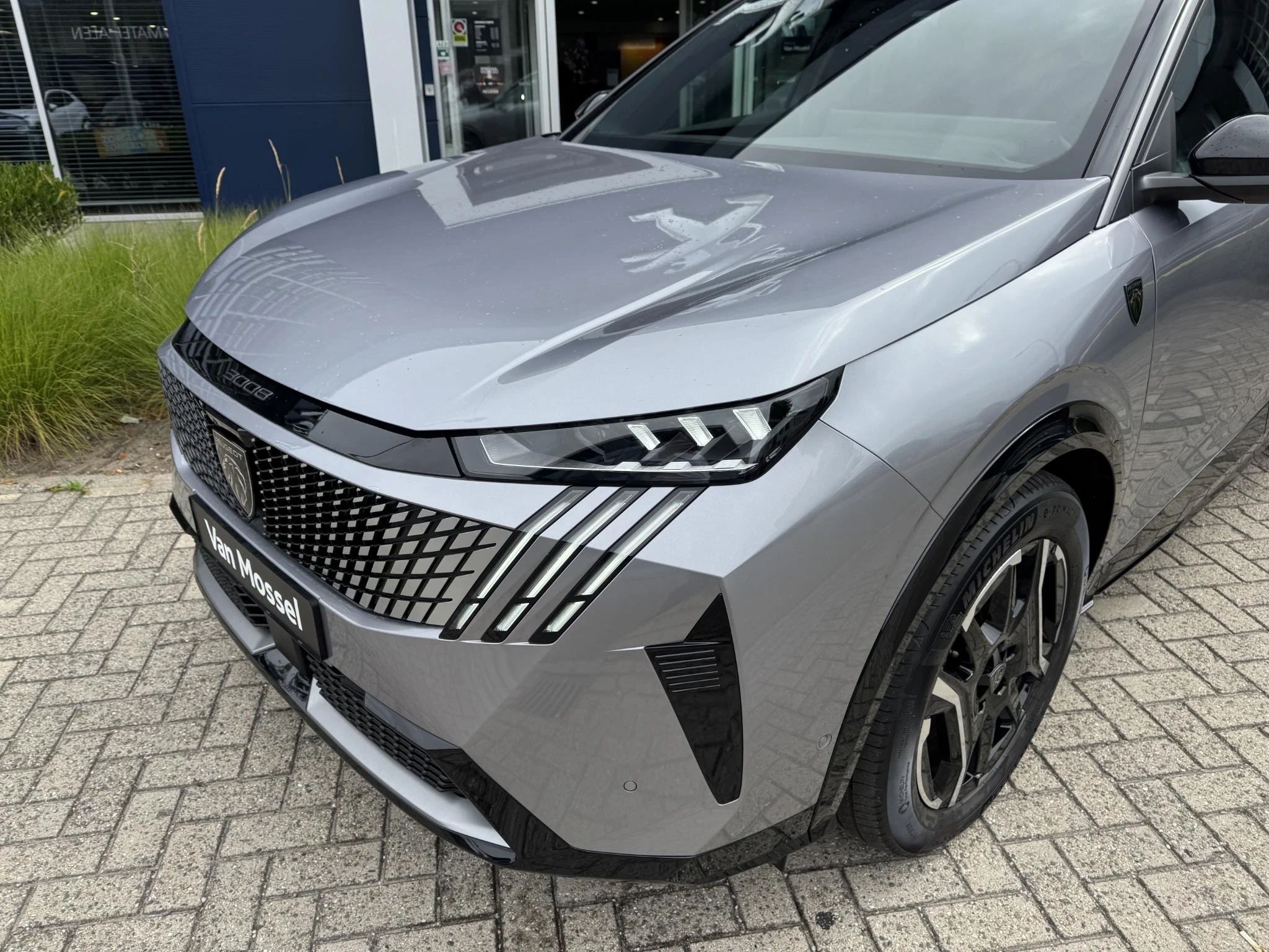 Peugeot e-3008 GT Avantage 210 73 kWh