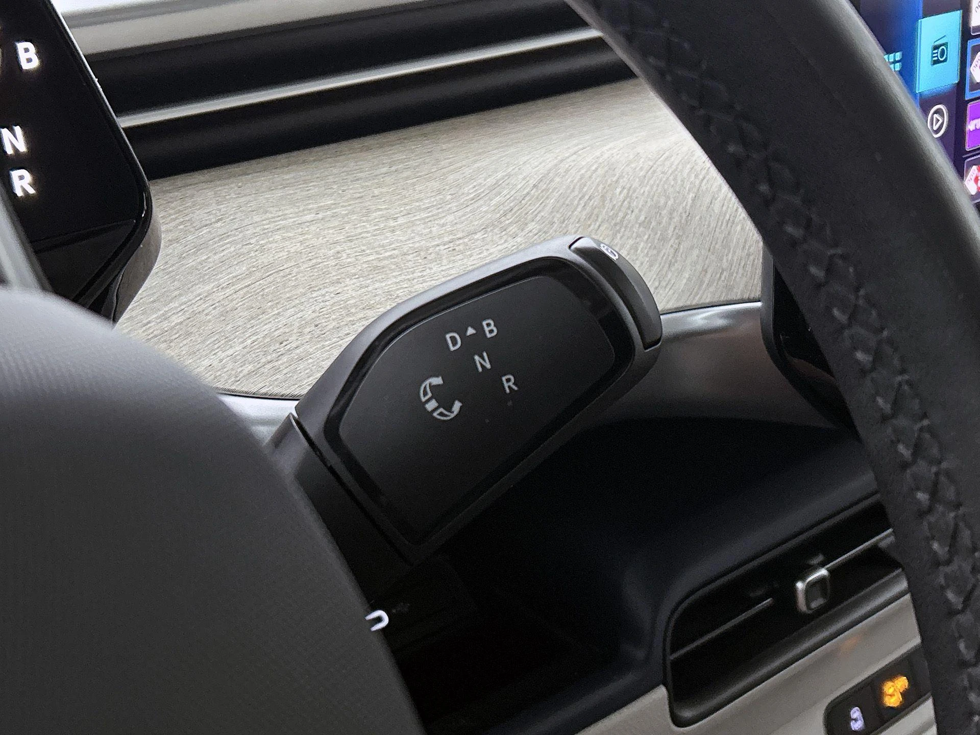 Volkswagen-ID. Buzz-image-38