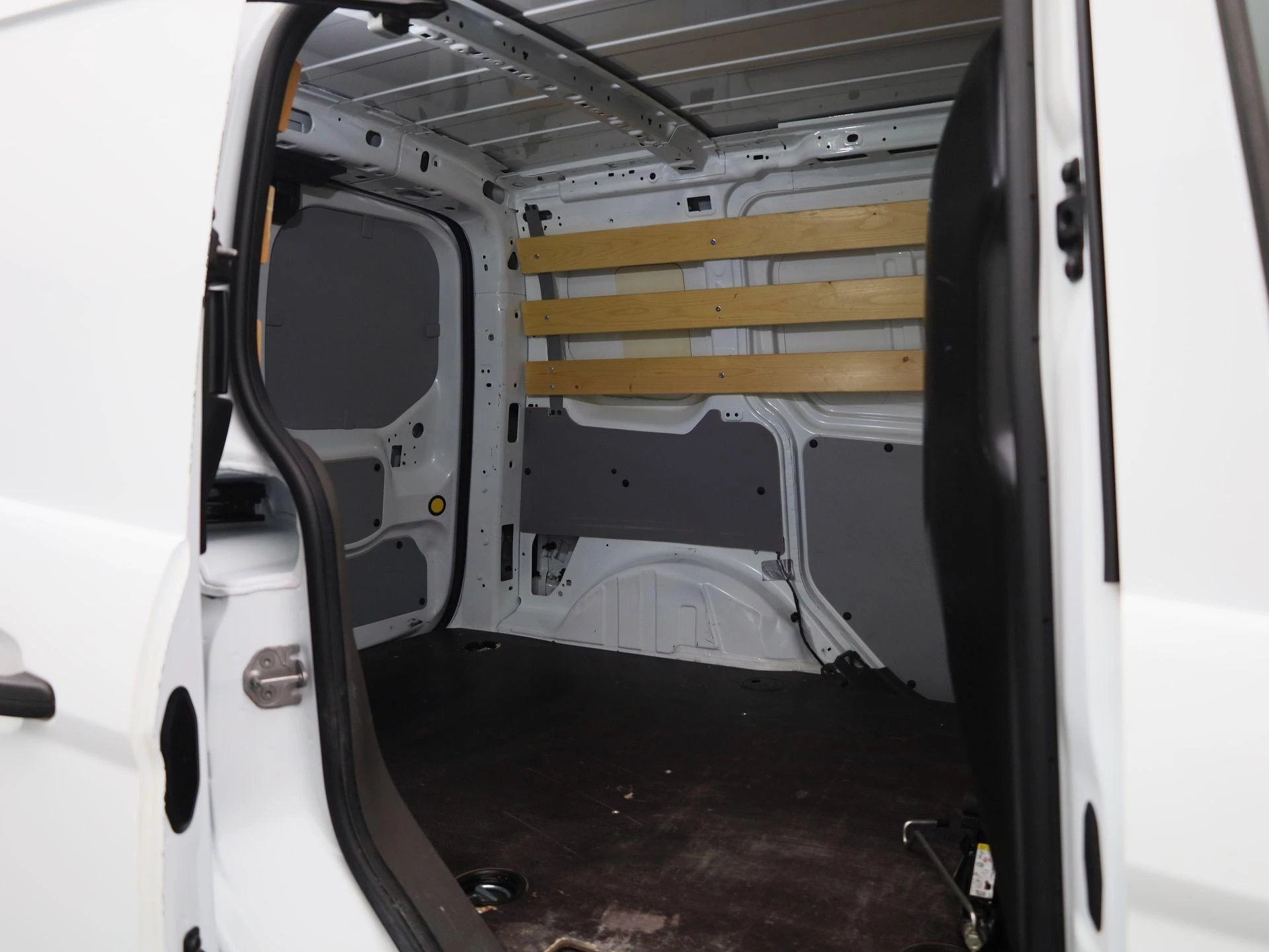 Ford-Transit Connect-image-12