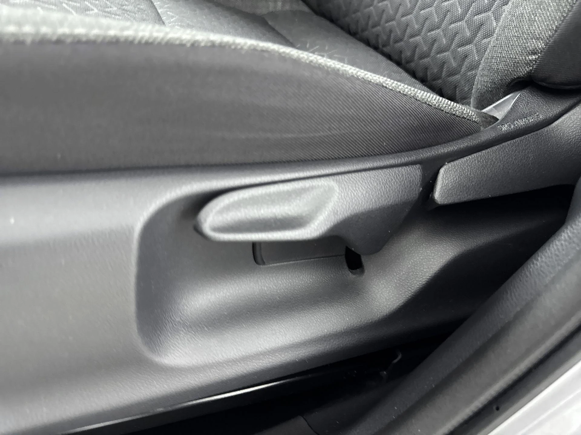 Toyota-Yaris Cross-image-17