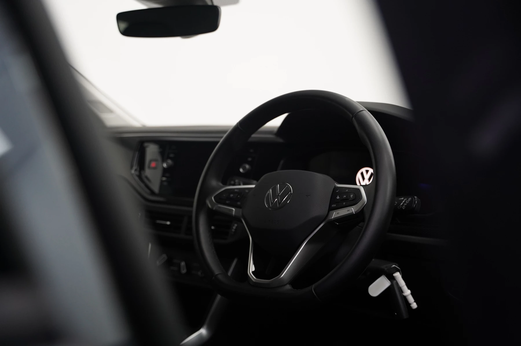 Volkswagen-Polo-image-15