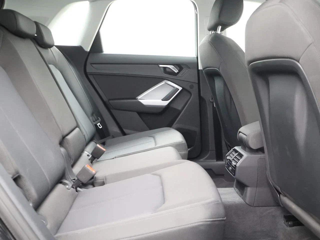 Audi-Q3-image-8