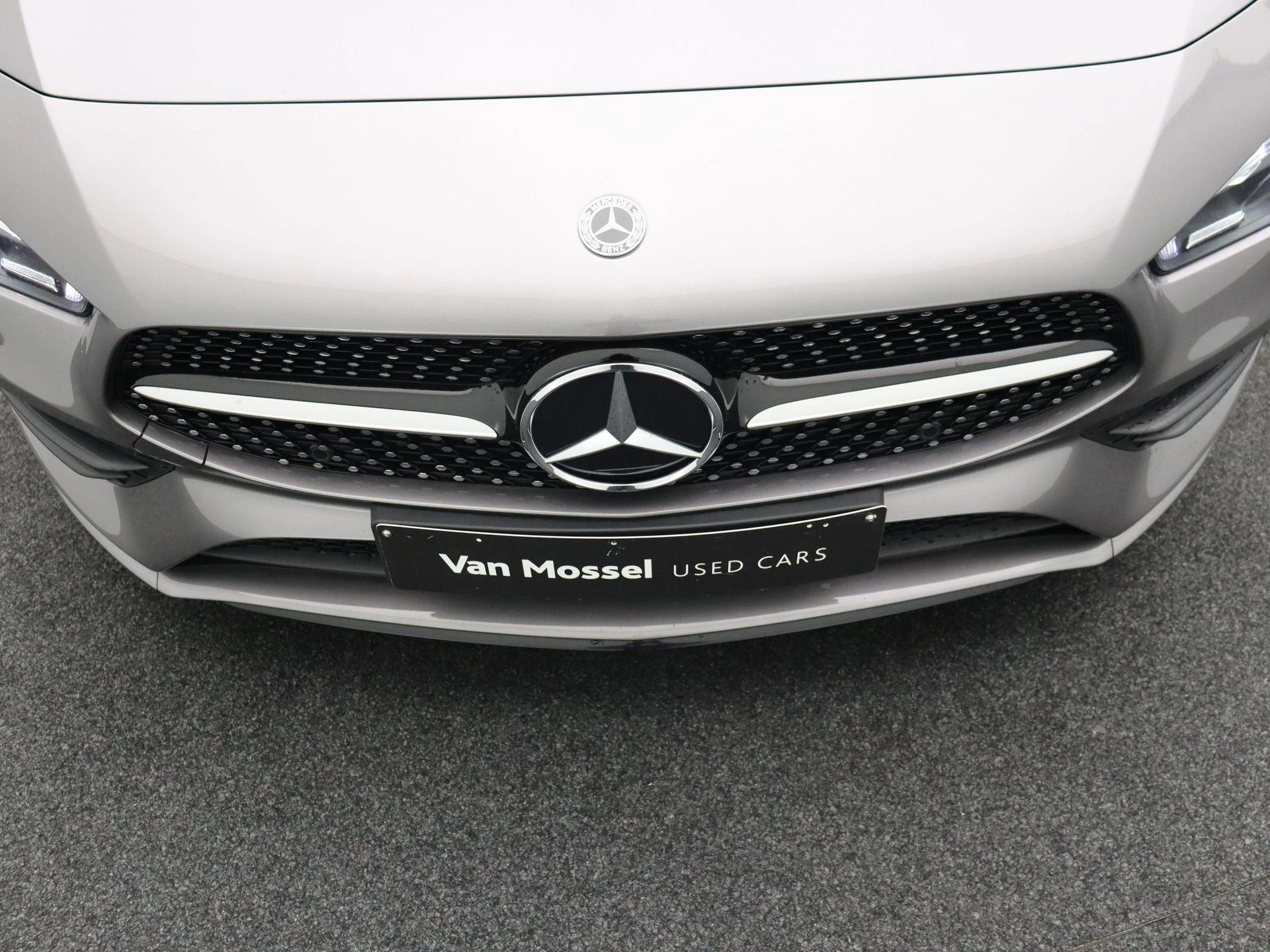 Mercedes-Benz CLA 200 AMG Line + PANORAMISCH DAK + CAMERA + LED +