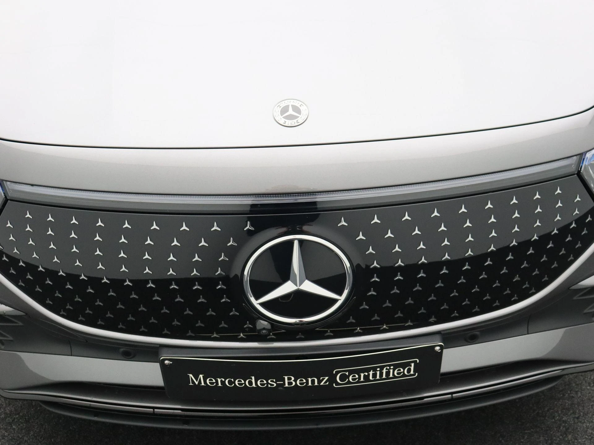 Mercedes-Benz-EQA-image-24