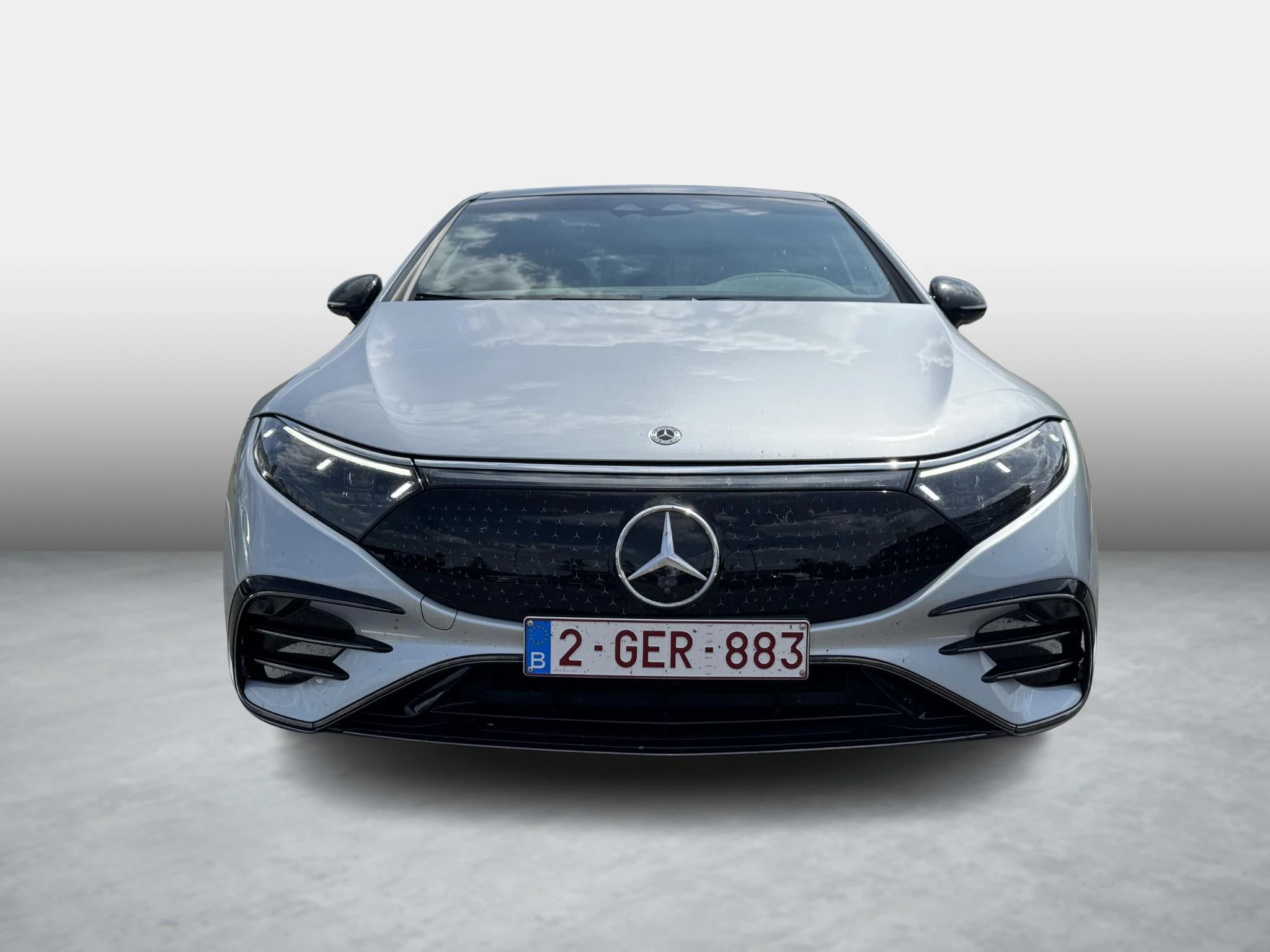 Mercedes-Benz-EQS-image-1