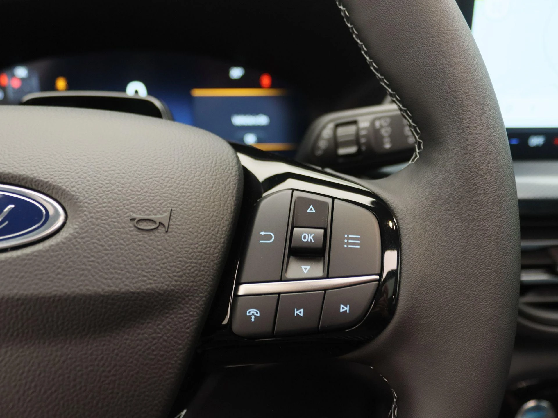 Ford-Kuga-image-20