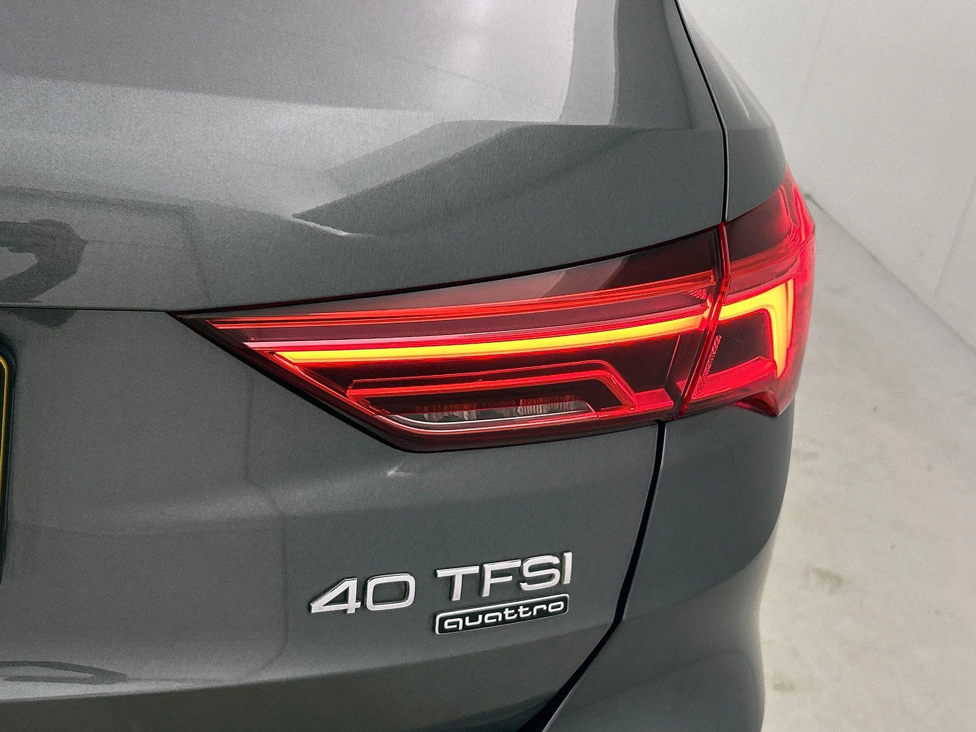 Audi Q3 40 TFSI quattro S Line 190 PK