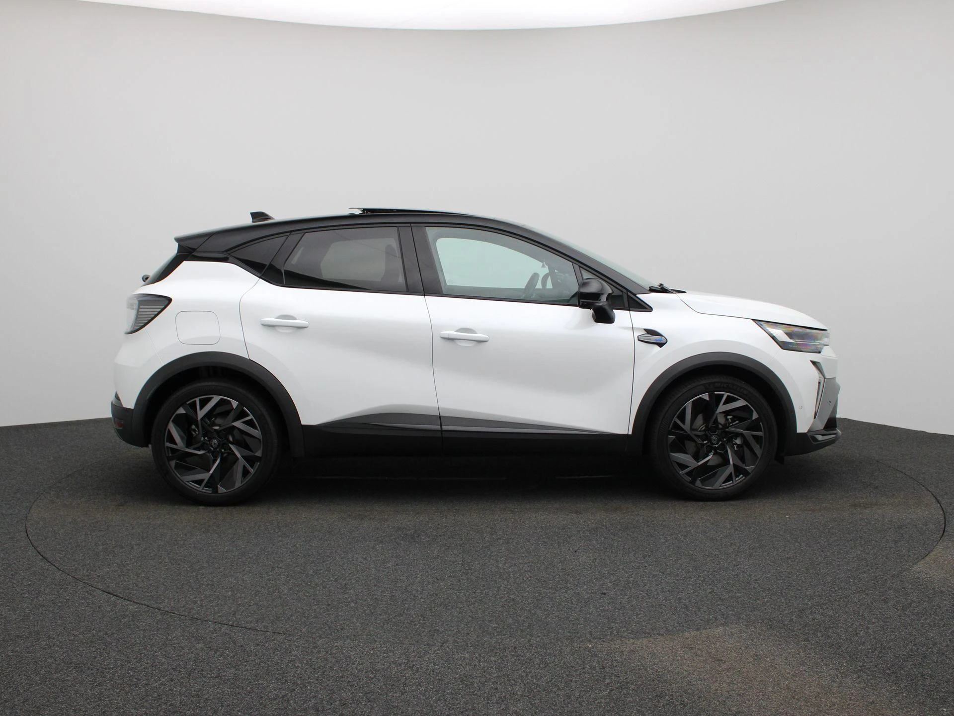 Renault-Captur-image-5