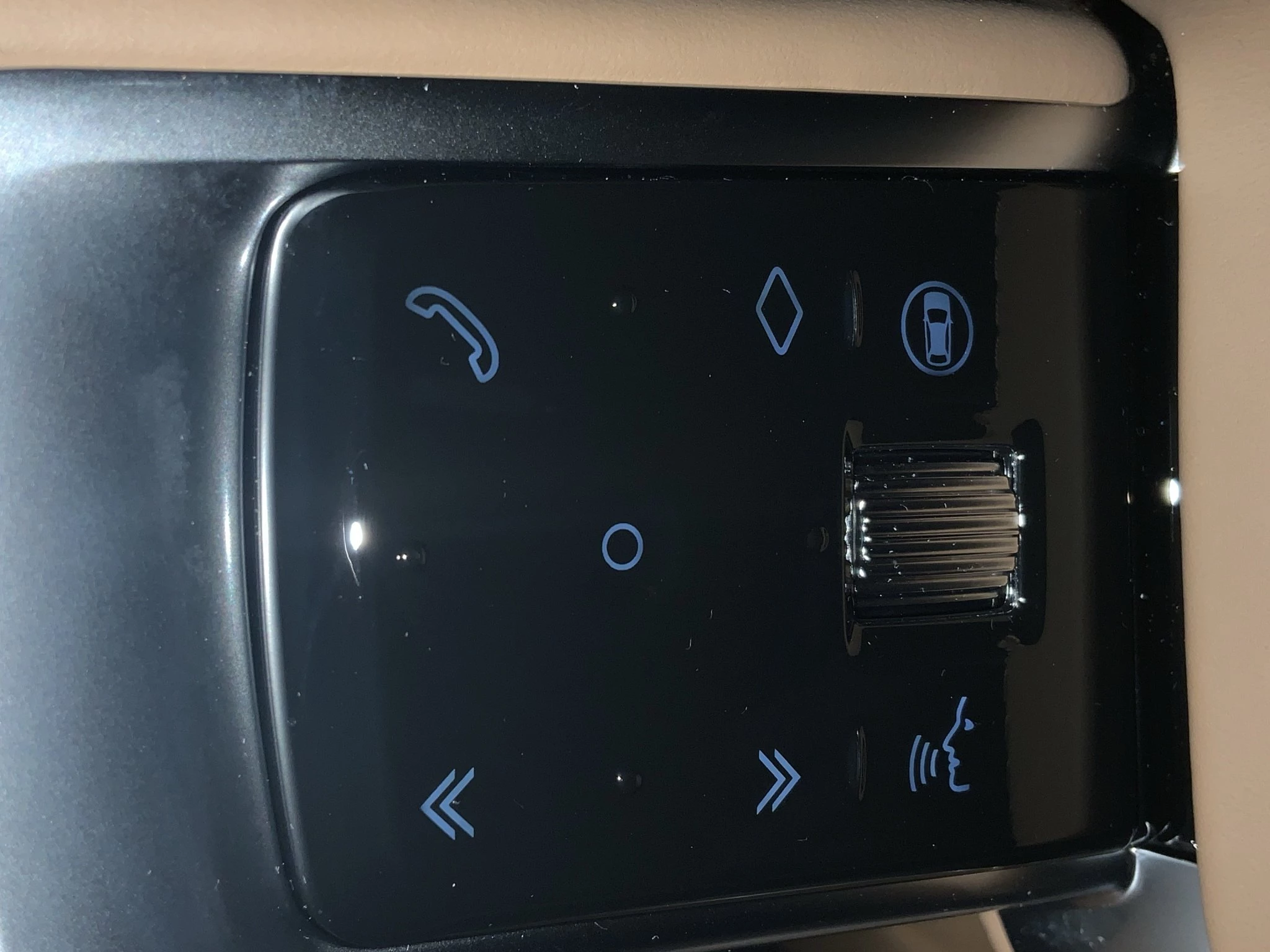 Land Rover-Range Rover-image-23