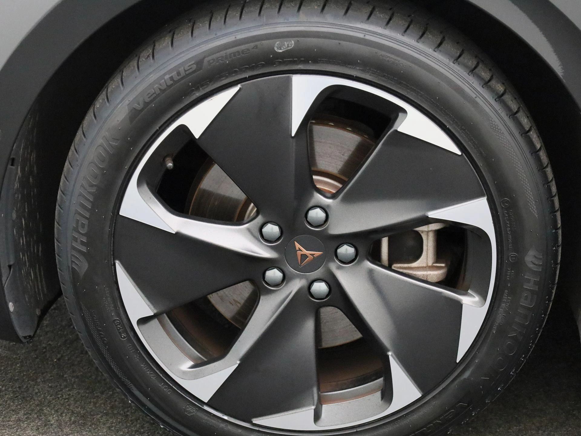 CUPRA Born Adrenaline 62 kWh