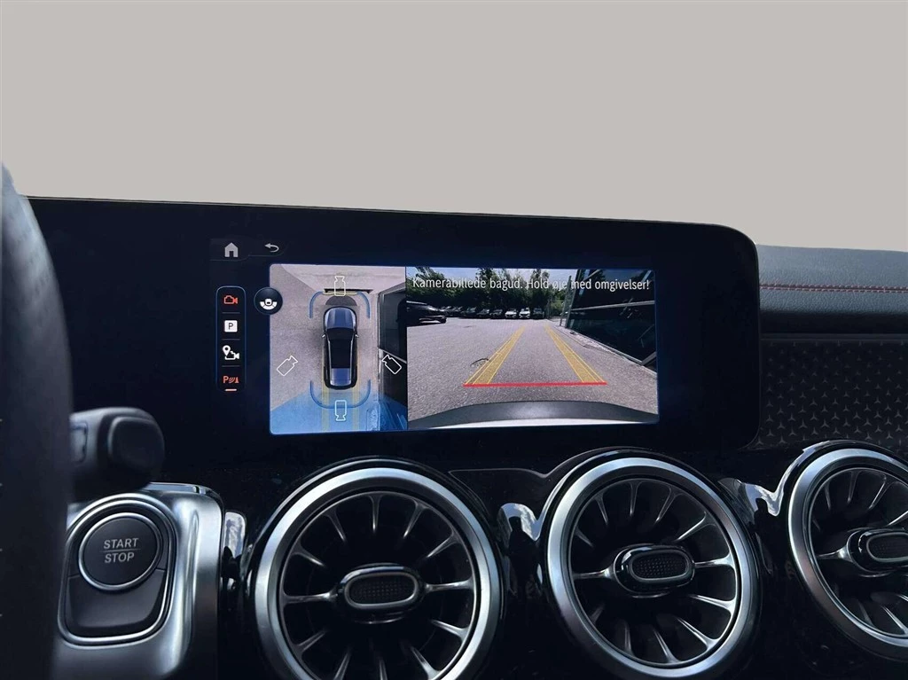 Mercedes-Benz-EQB-image-14