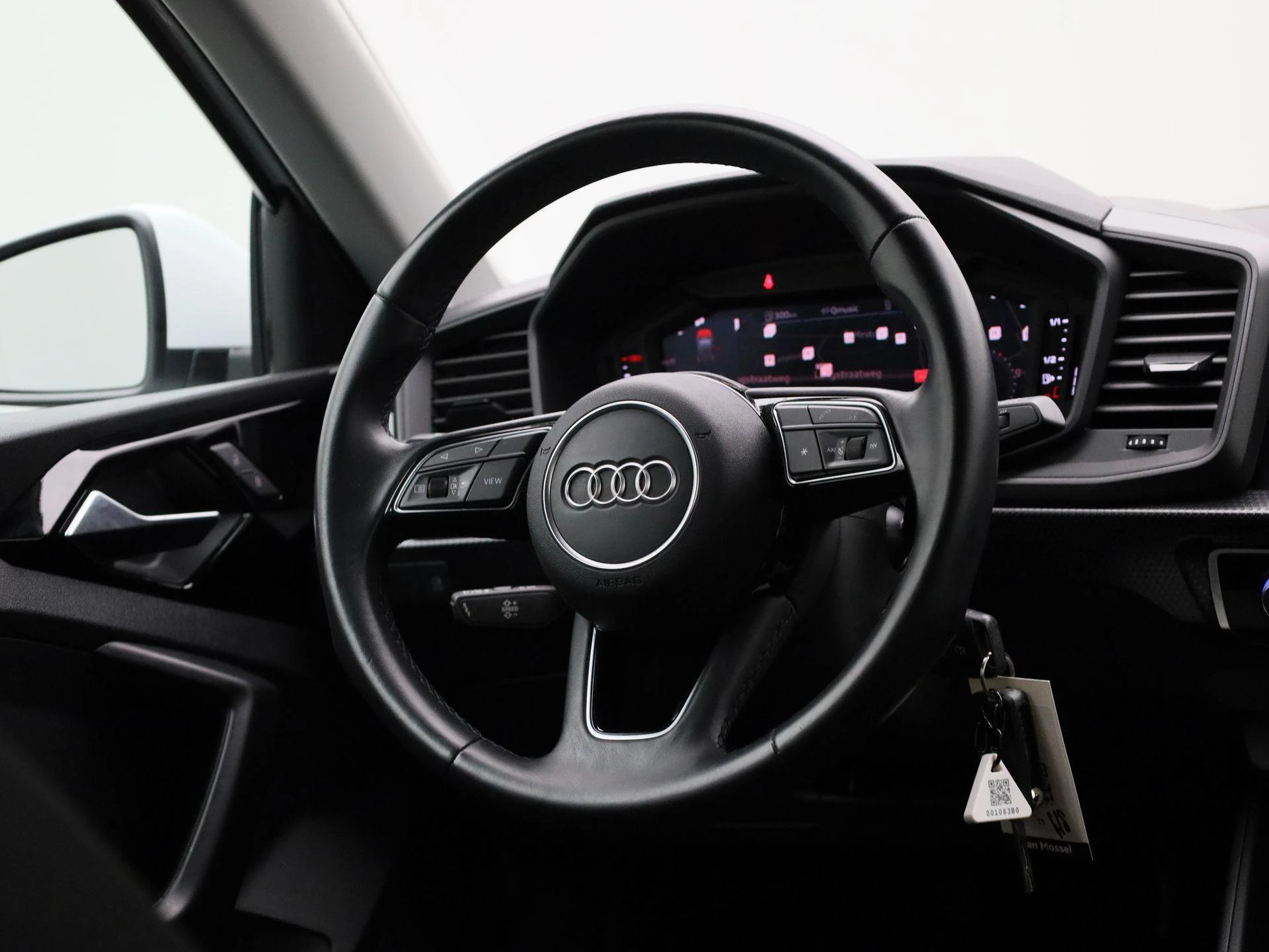 Audi-A1 Sportback-image-34