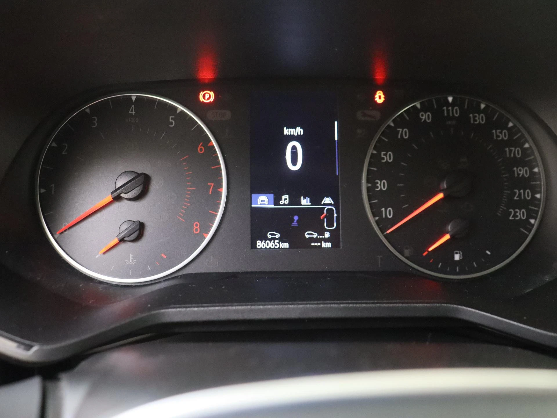 Renault-Clio-image-10