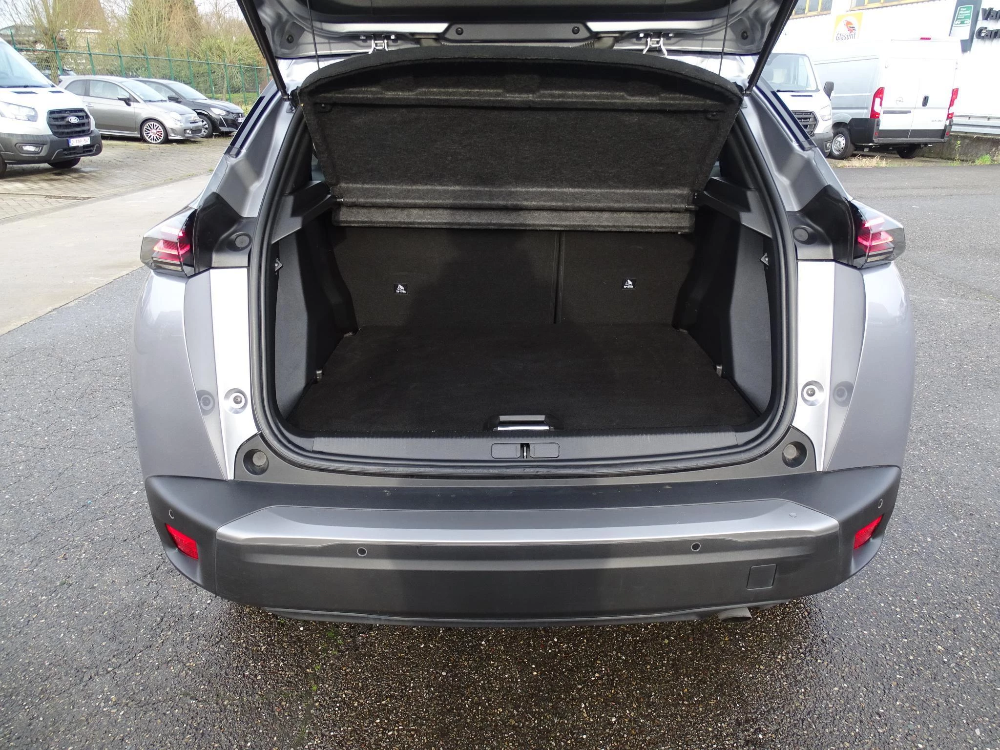 Peugeot-2008-image-14