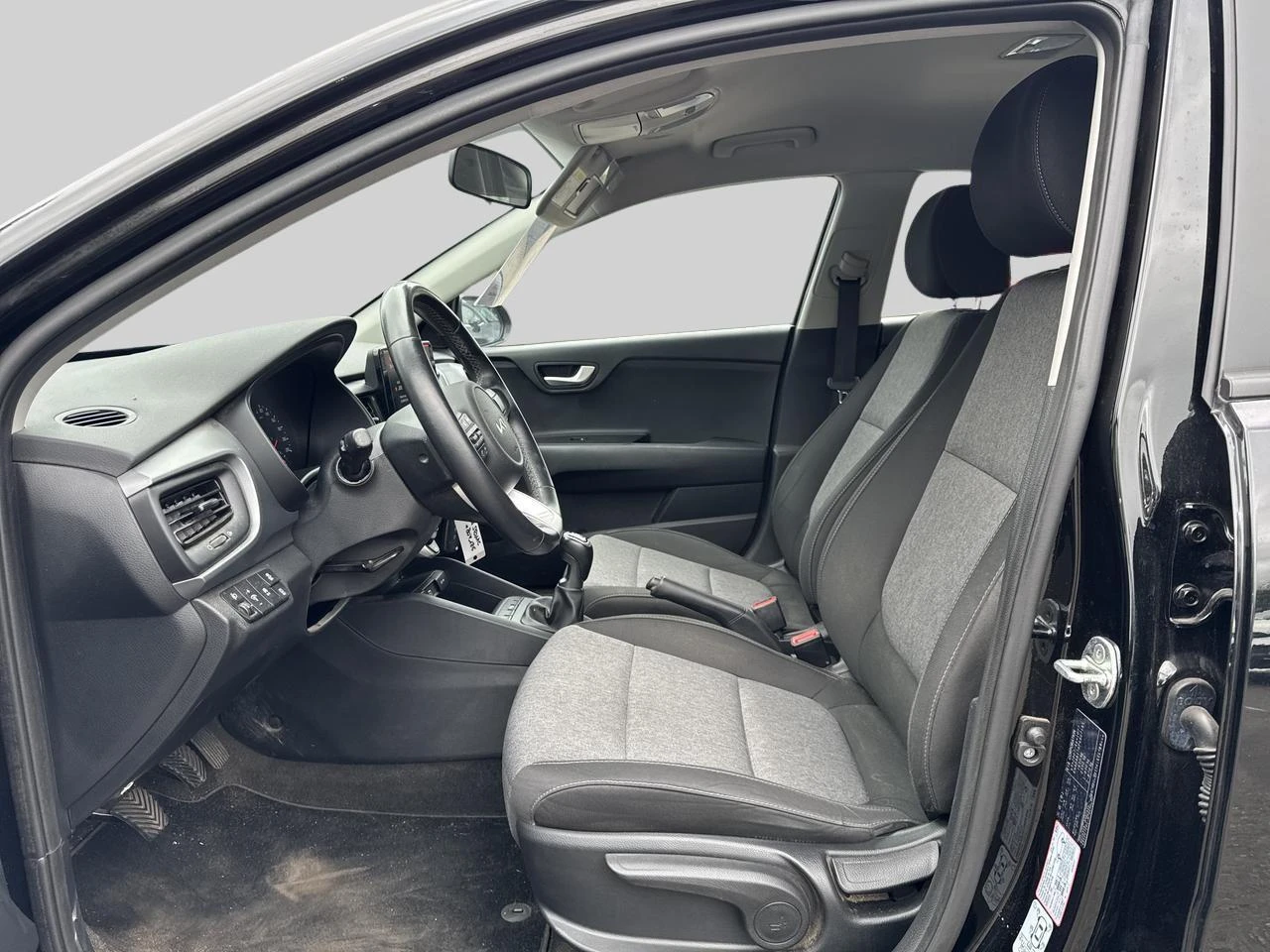 Kia-Stonic-image-7