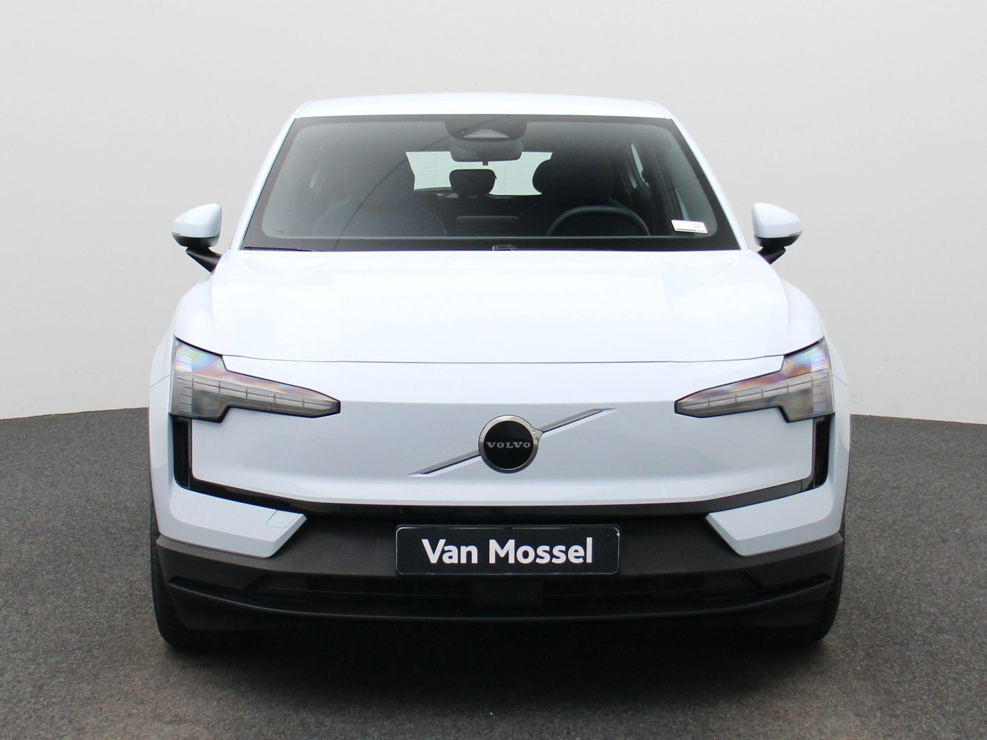 Volvo-EX30-image-2