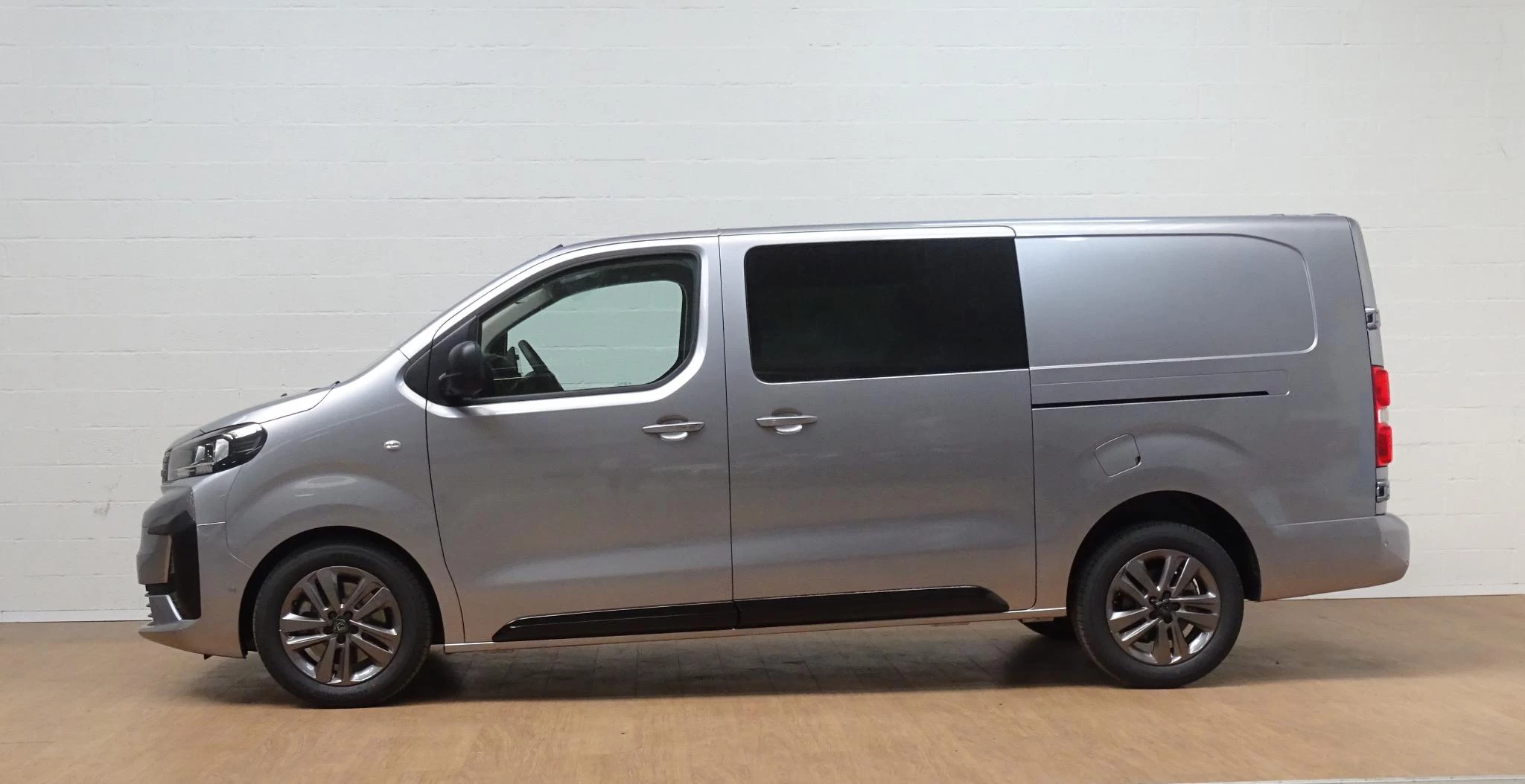 Peugeot-Expert-image-6