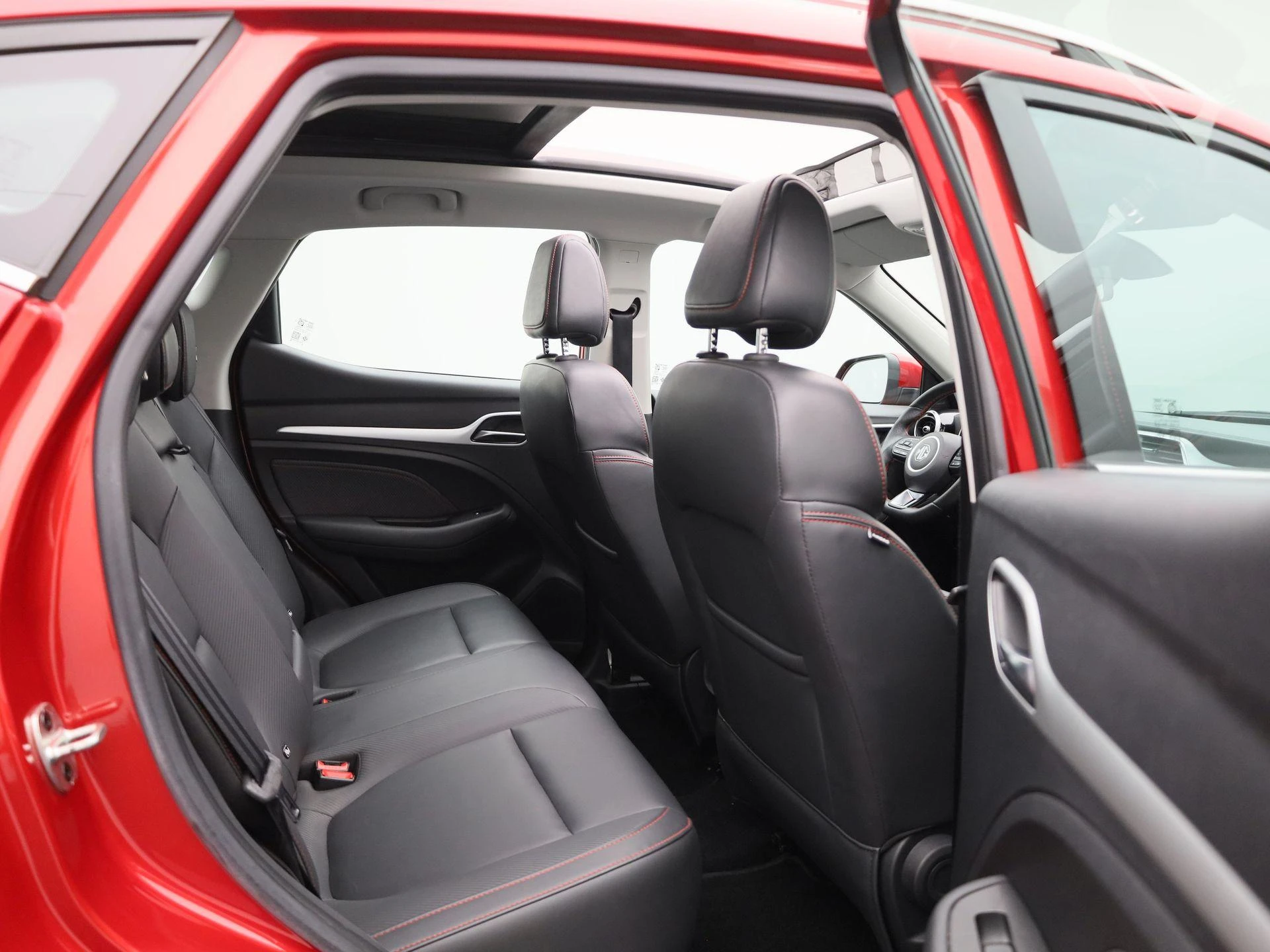 MG-ZS EV-image-35