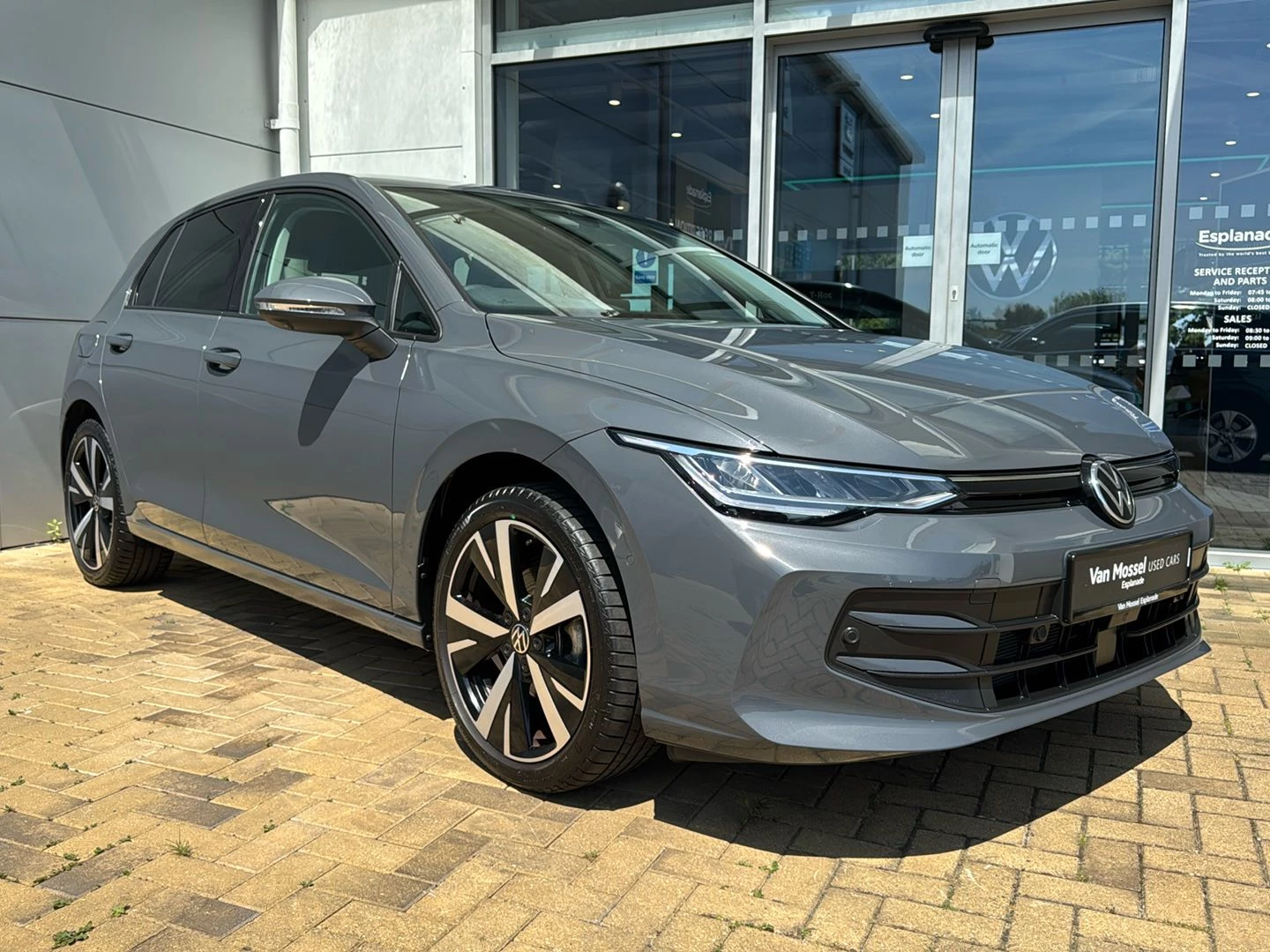 Volkswagen Golf 1.5 TSI Match 5dr