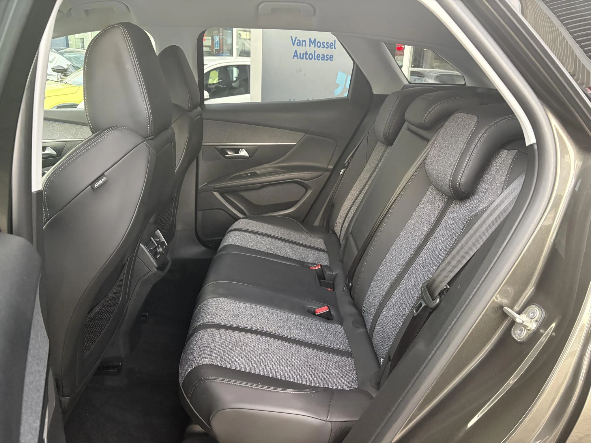 Peugeot-3008-image-16