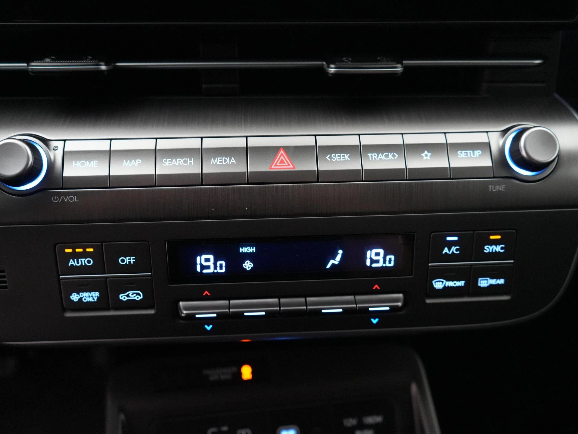 Hyundai Kona 1.6 GDI HEV Premium