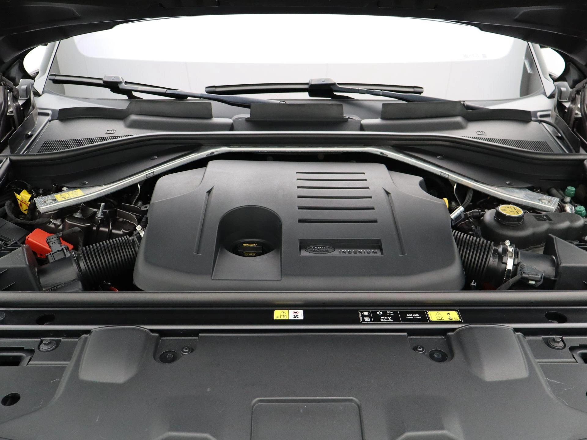 Land Rover-Range Rover-image-44