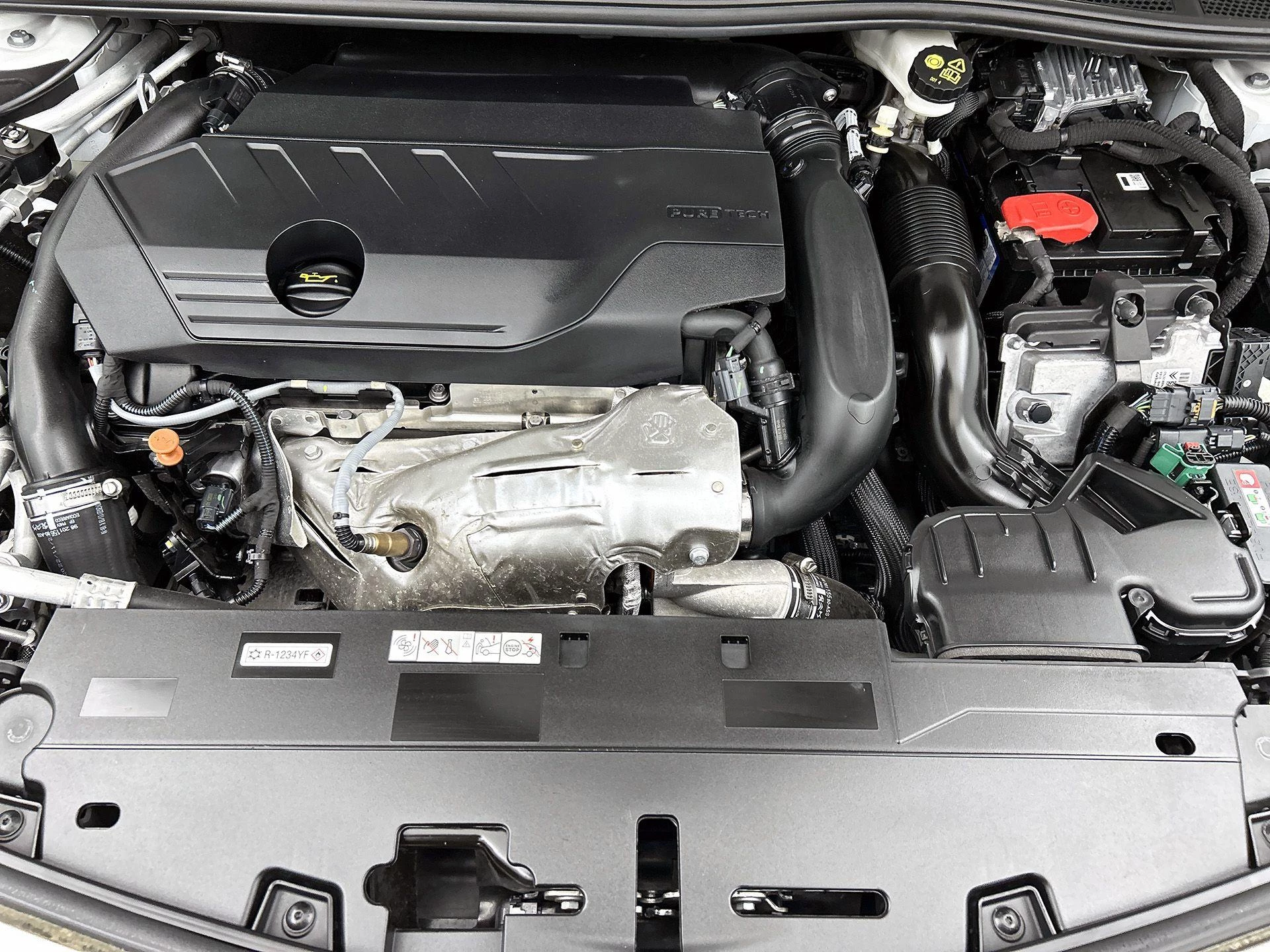Opel Astra 1.6T GS Line Hybrid