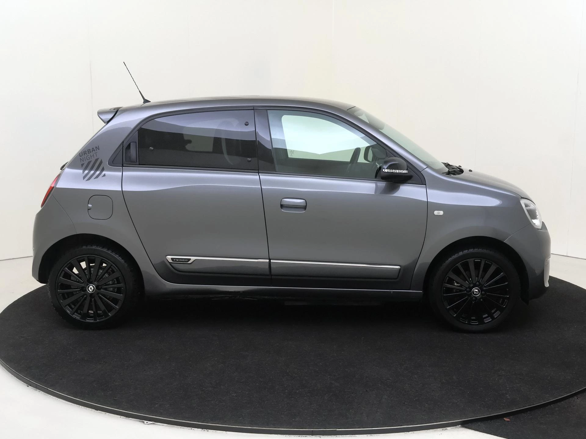 Renault-Twingo-image-8