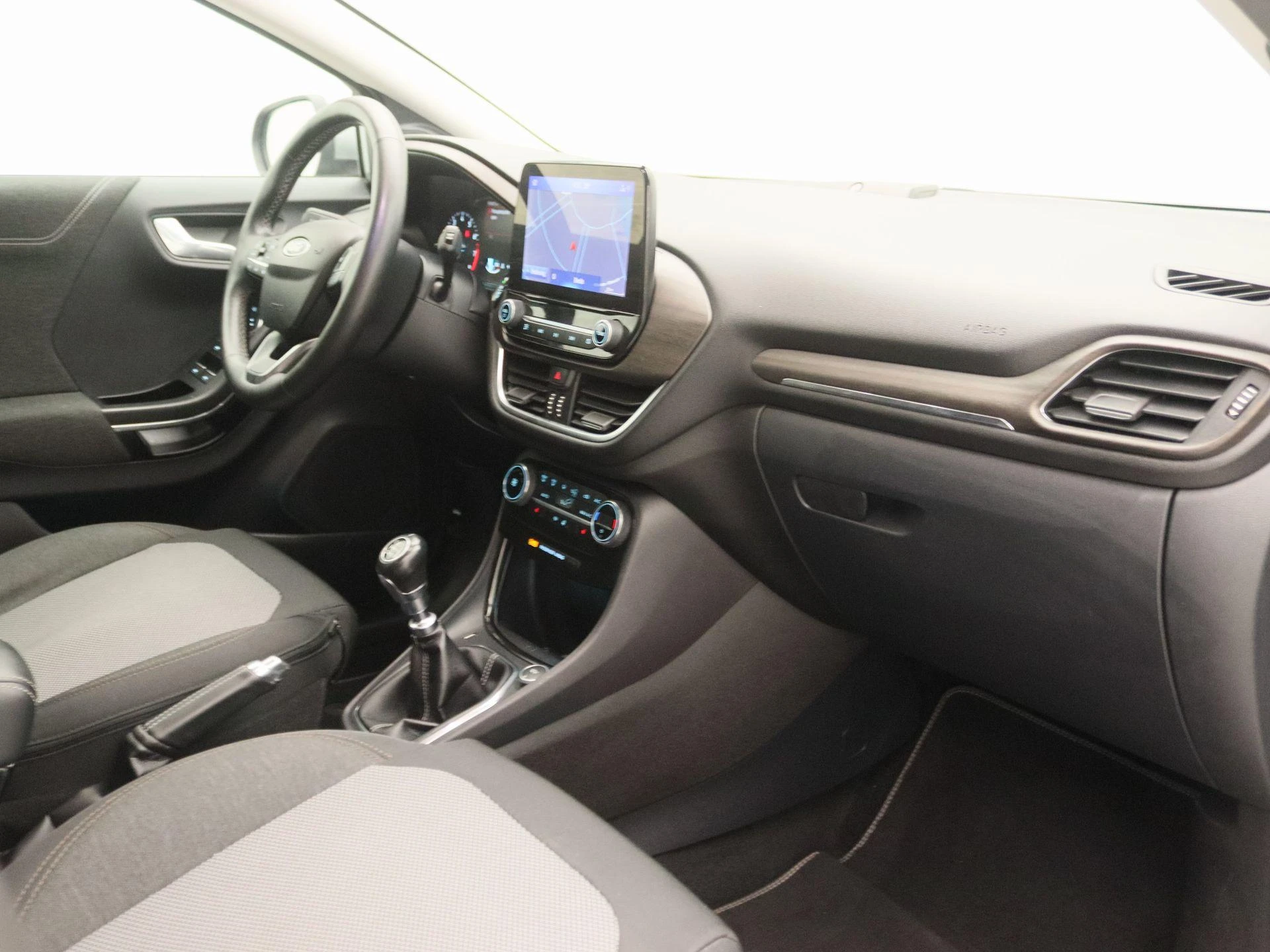 Ford-Puma-image-24