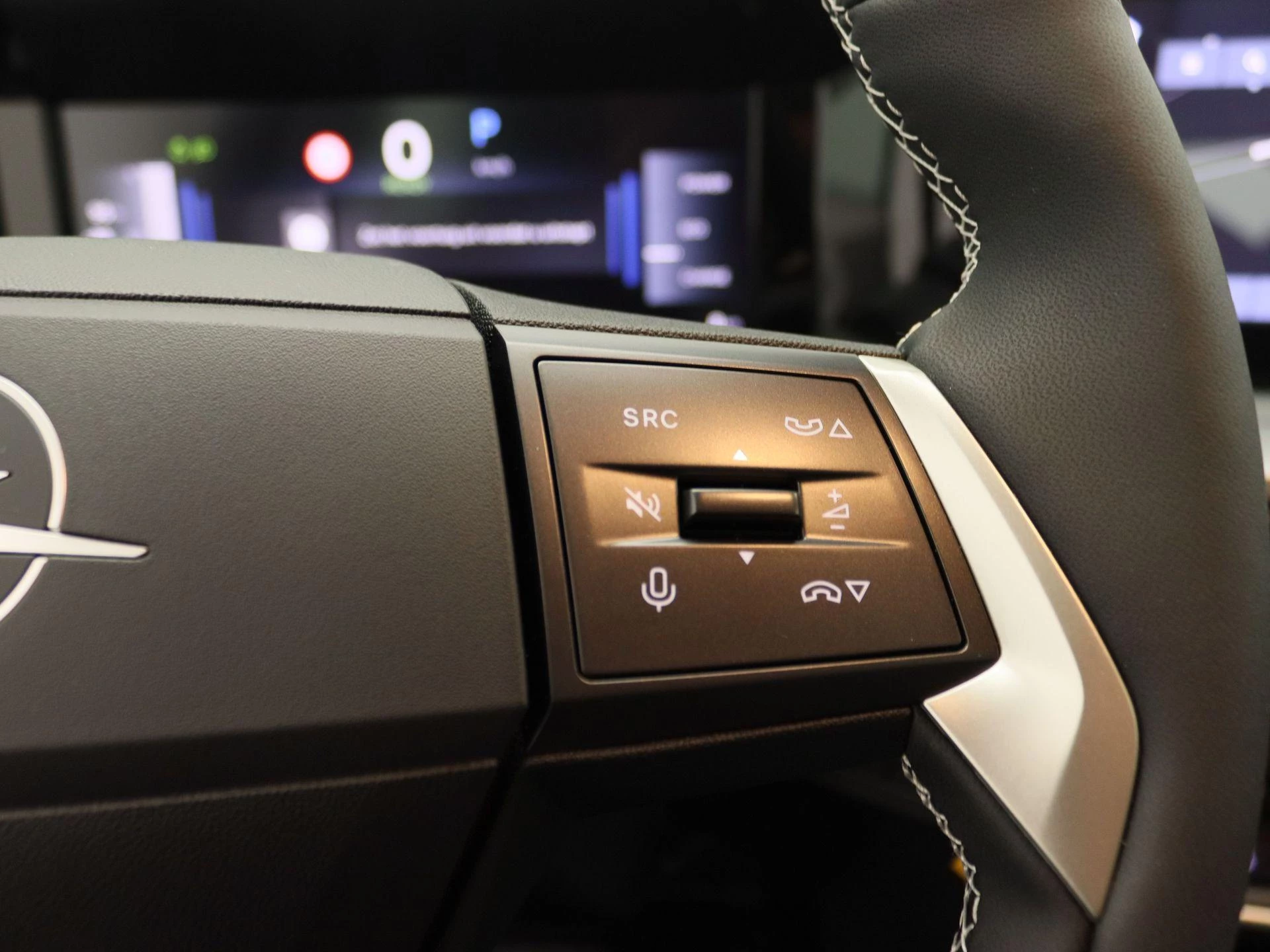 Opel-Frontera-image-16