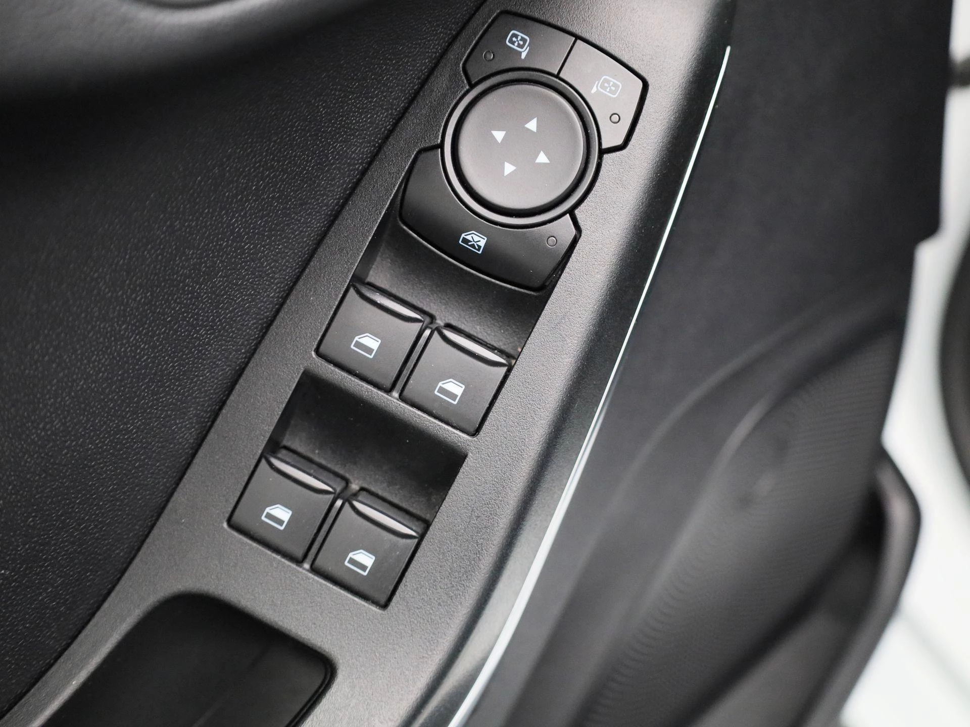 Ford-Fiesta-image-26