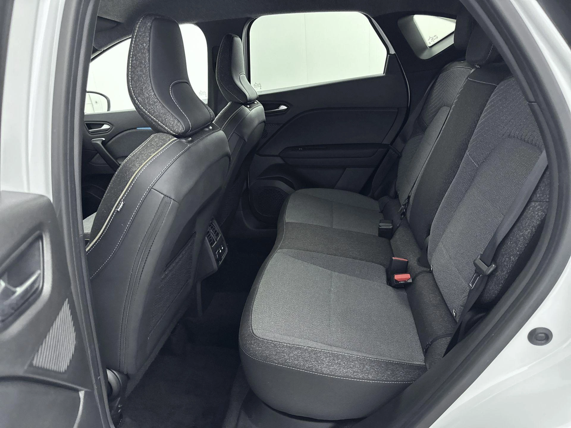 Renault-Captur-image-23