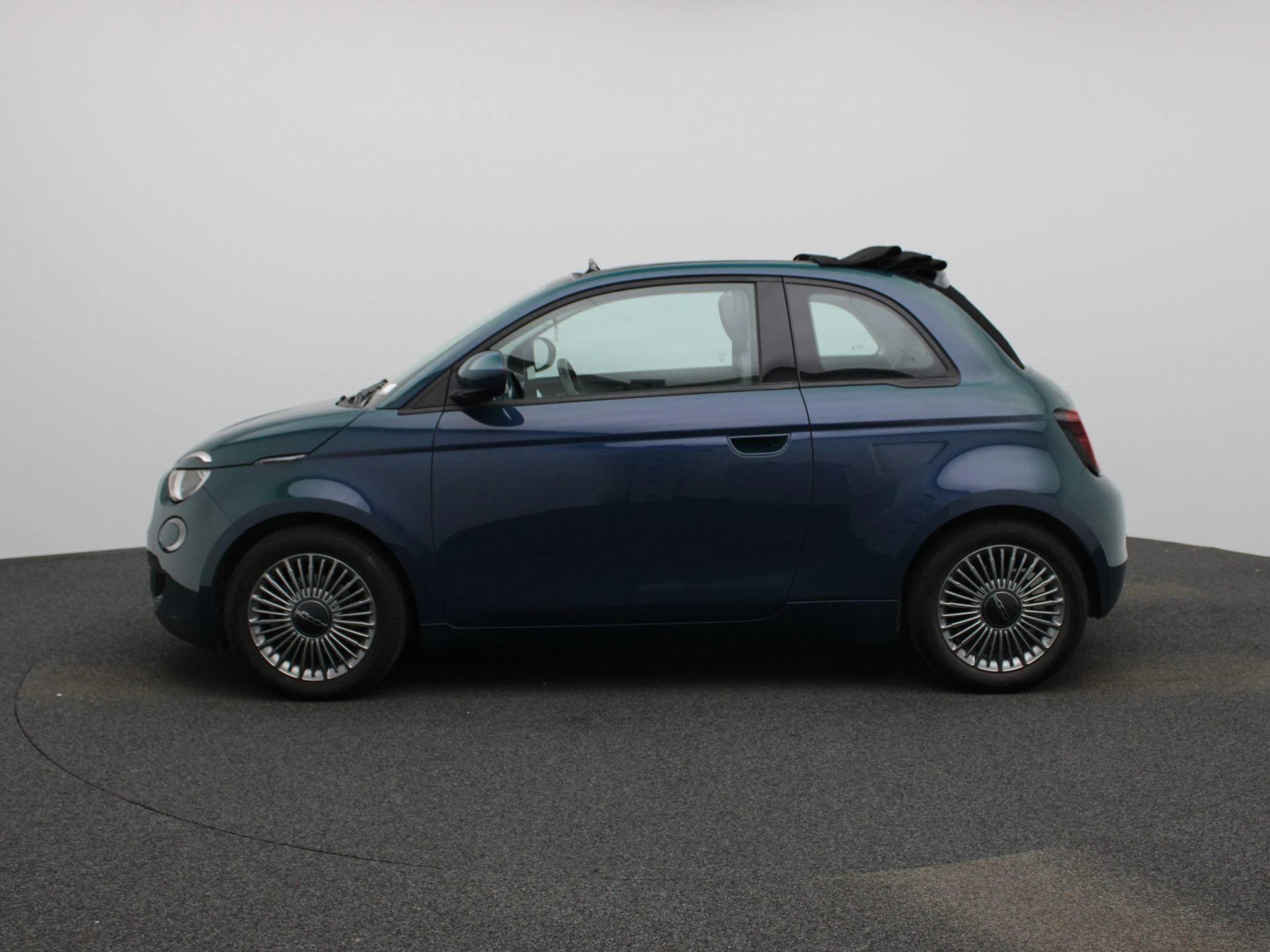 Fiat-500-image-3