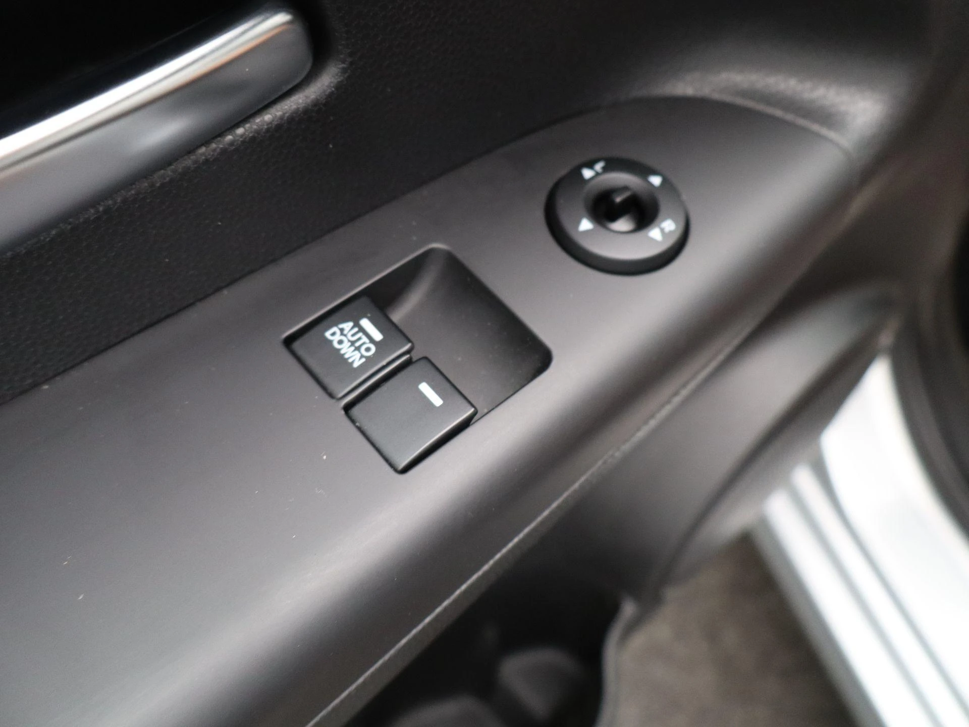 Kia-Venga-image-27