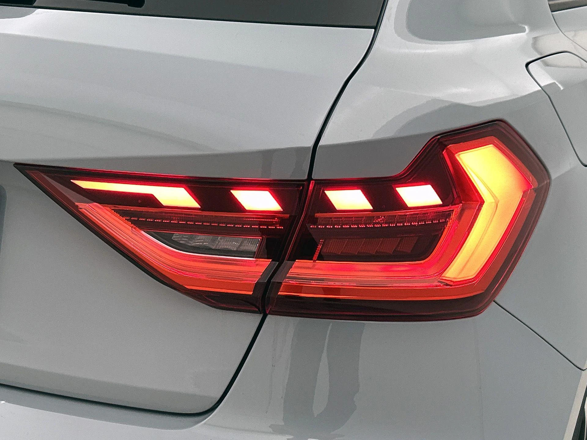 Audi-A1 Sportback-image-7
