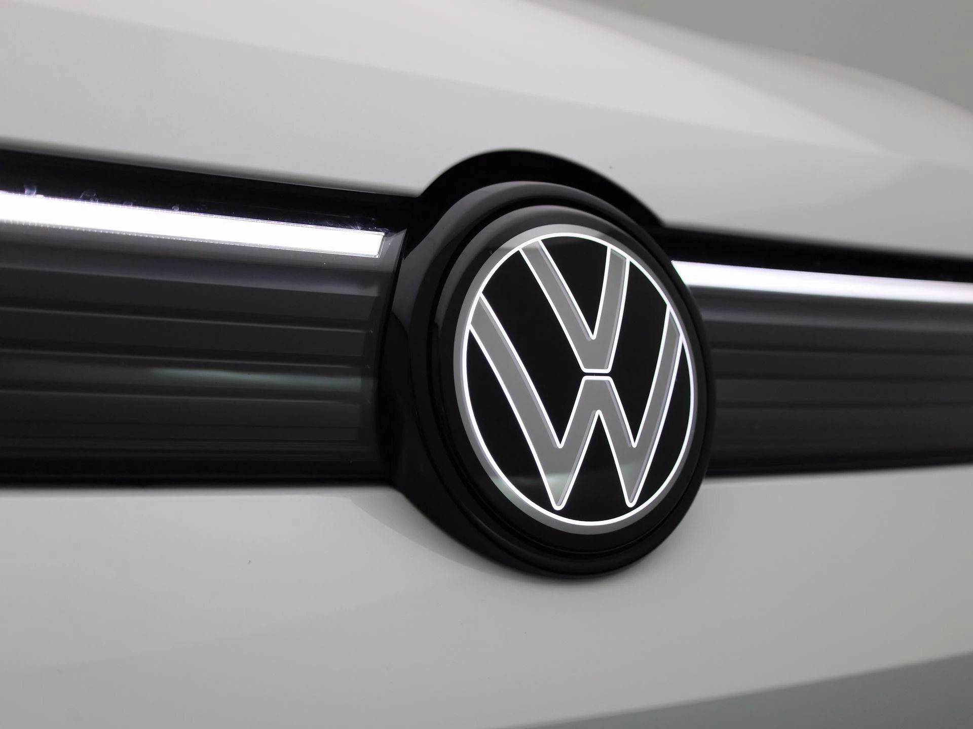 Volkswagen Tiguan 1.5 eHybrid R-Line Edition 272 PK