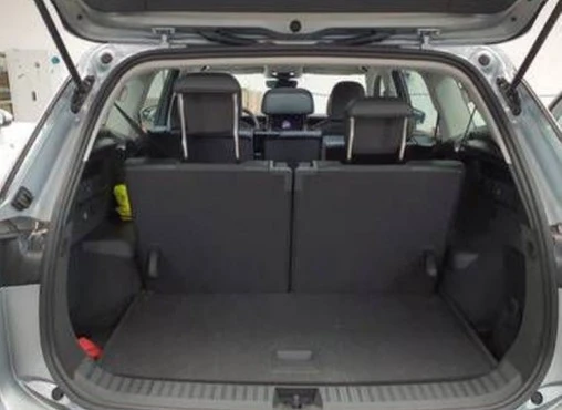 Volkswagen Tayron 1.5 eTSI DSG Life 7 Sitzer