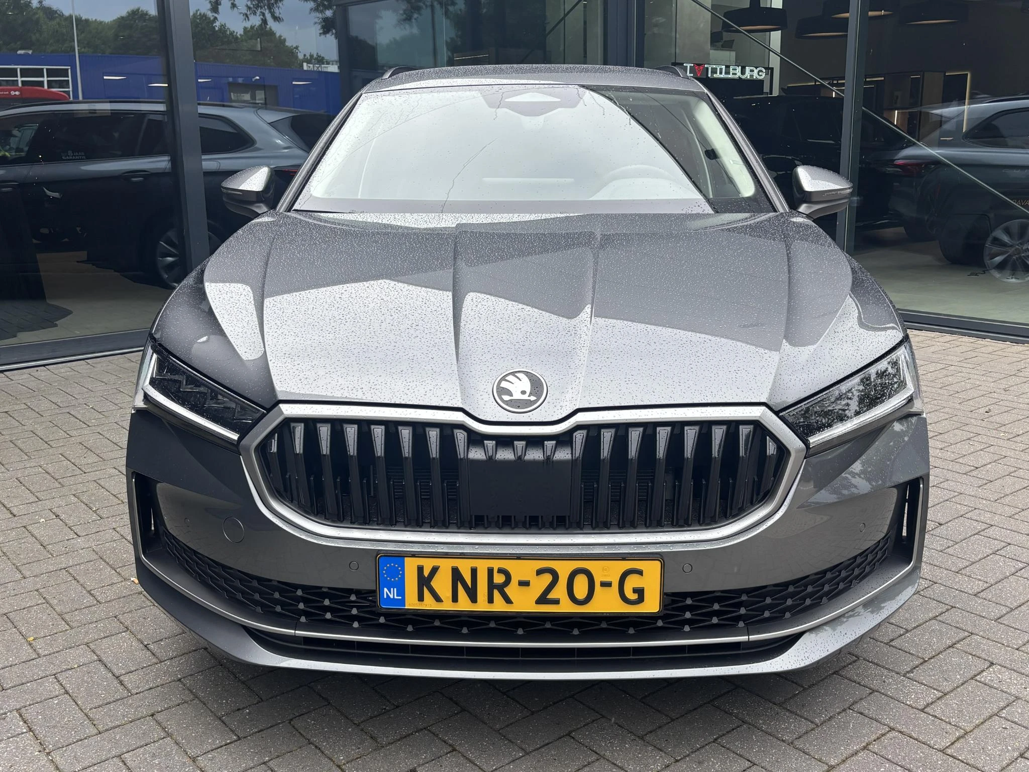Škoda-Superb-image-1