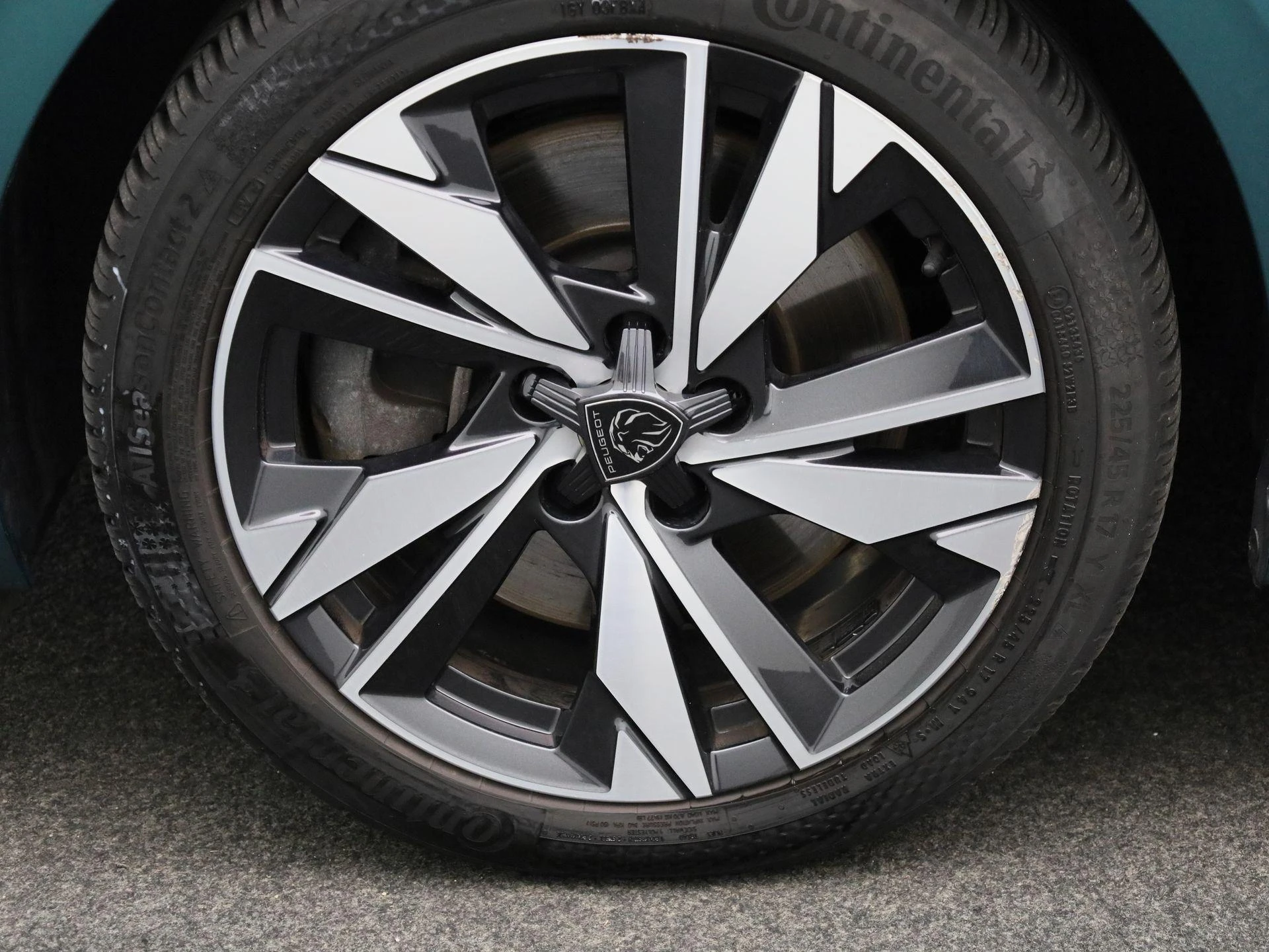 Peugeot-308-image-11