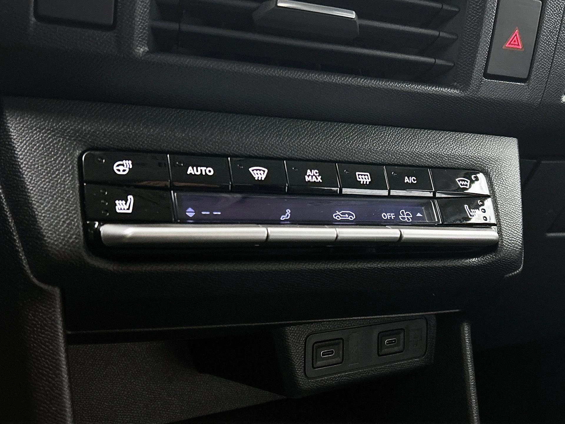 Opel-Frontera-image-23