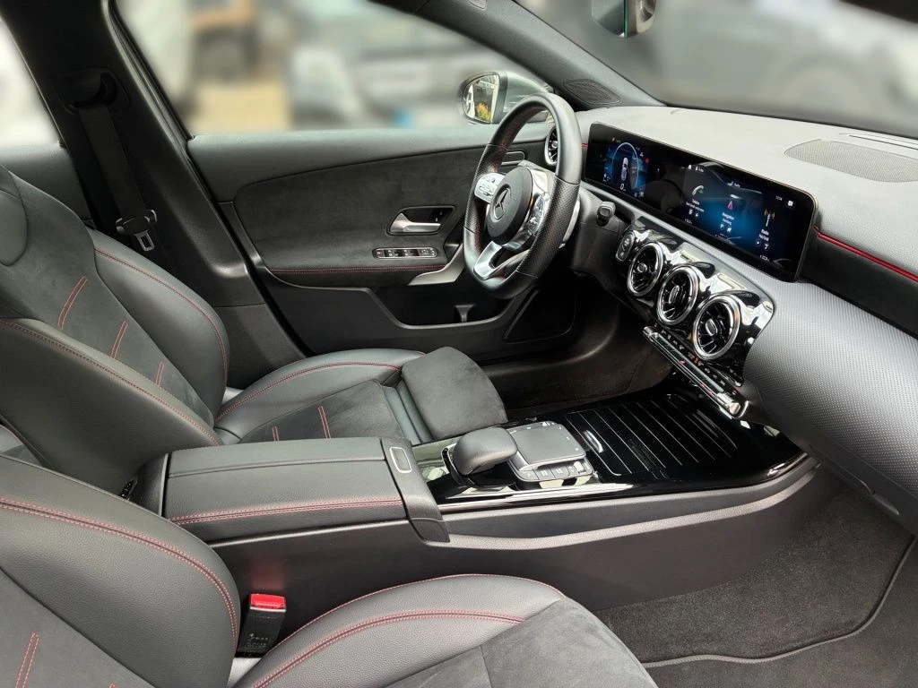Mercedes-Benz-A-Klasse 200-image-15