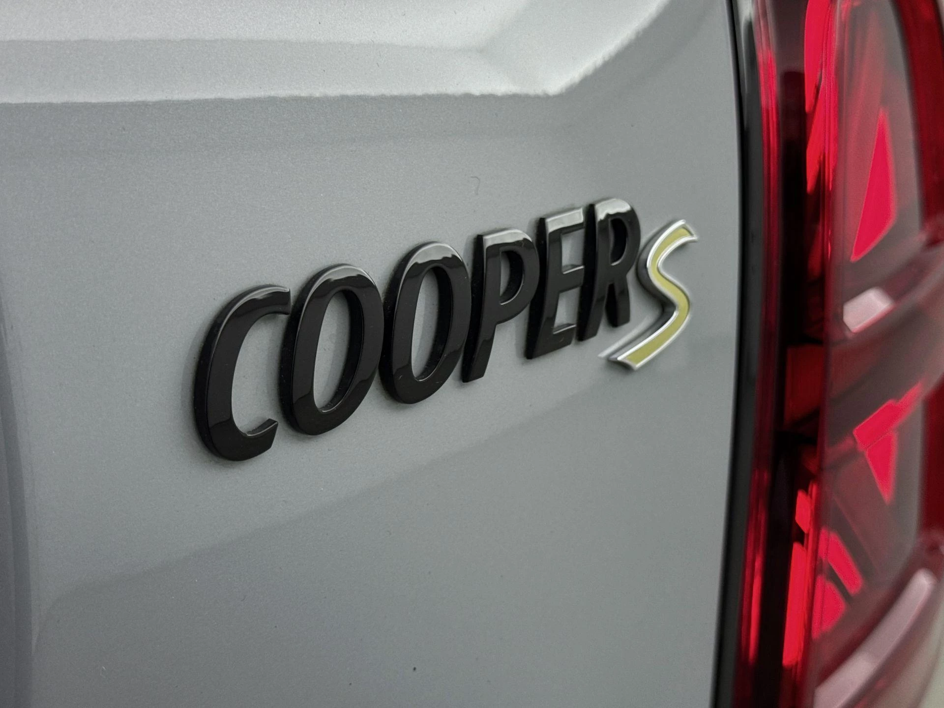 MINI-Countryman-image-13
