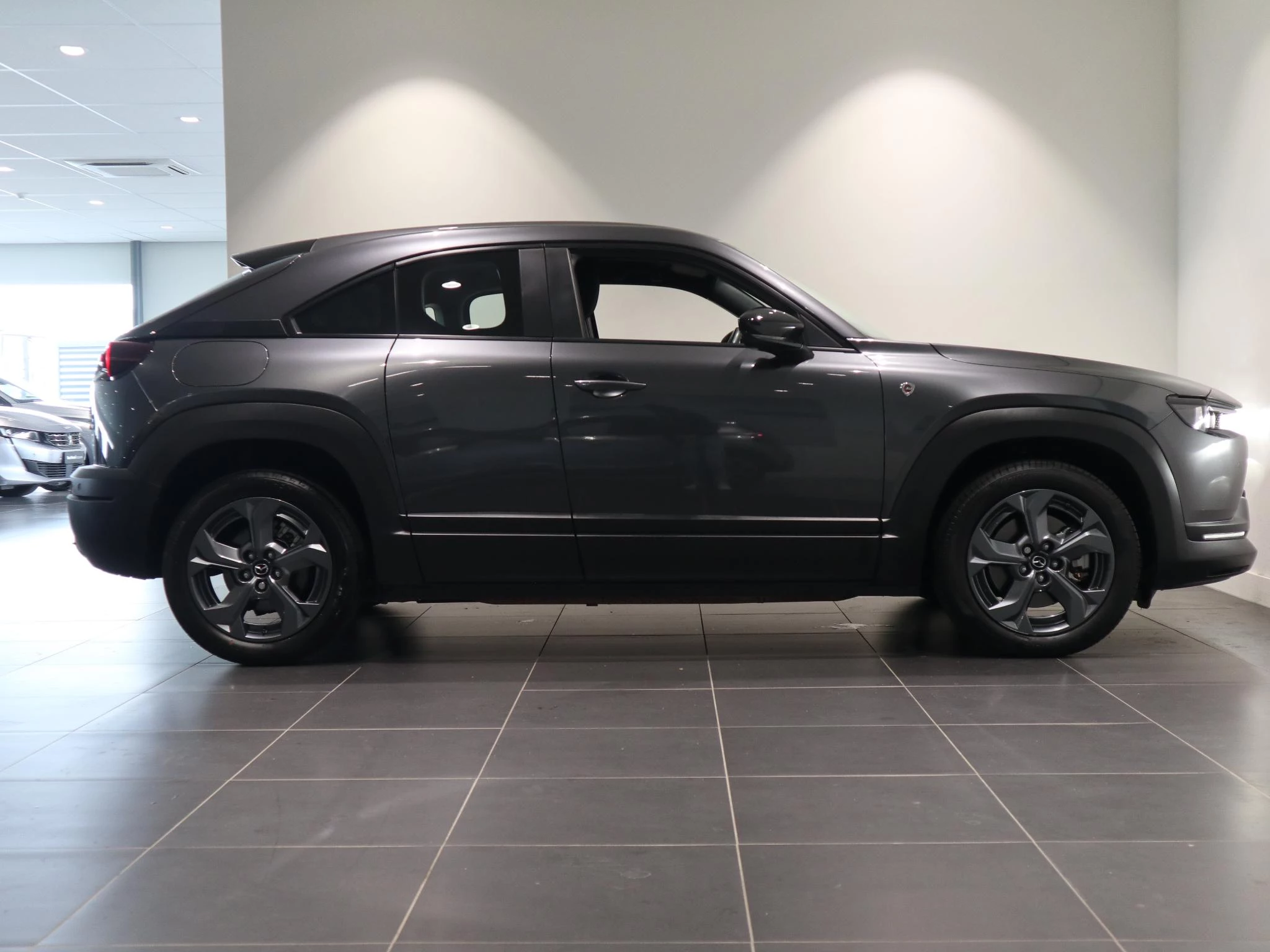 Mazda MX-30 e-SkyActiv R-EV 170 Exclusive-line