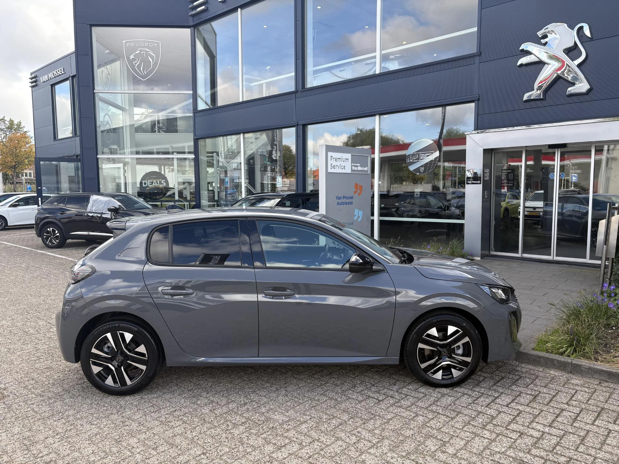 Peugeot-208-image-6