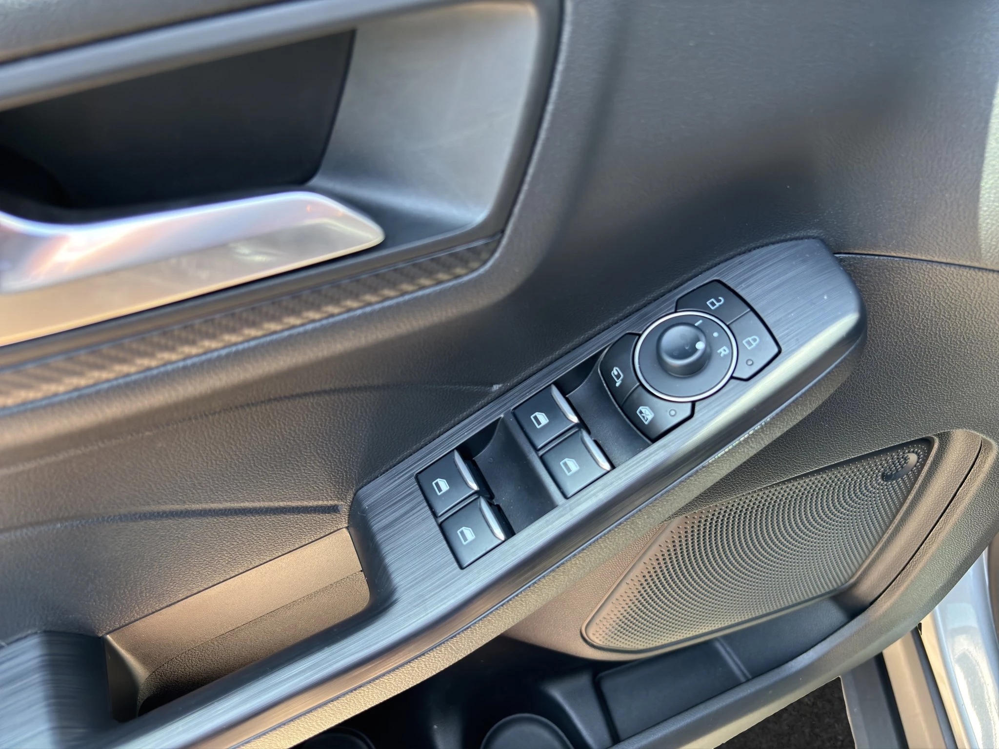 Ford Kuga ST-Line Aut.*KAM*LED-MATRIX*NAVI*GRA*WINTER-PKT.