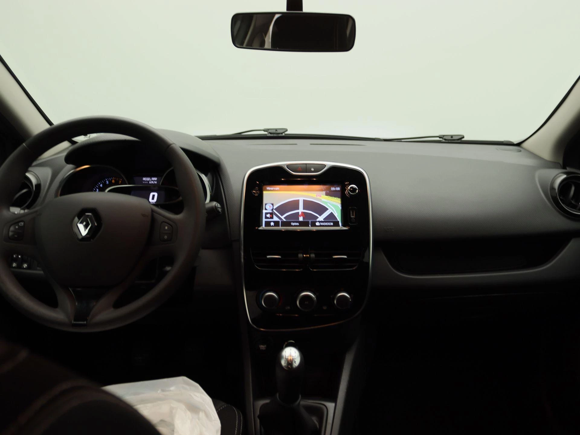 Renault-Clio-image-7