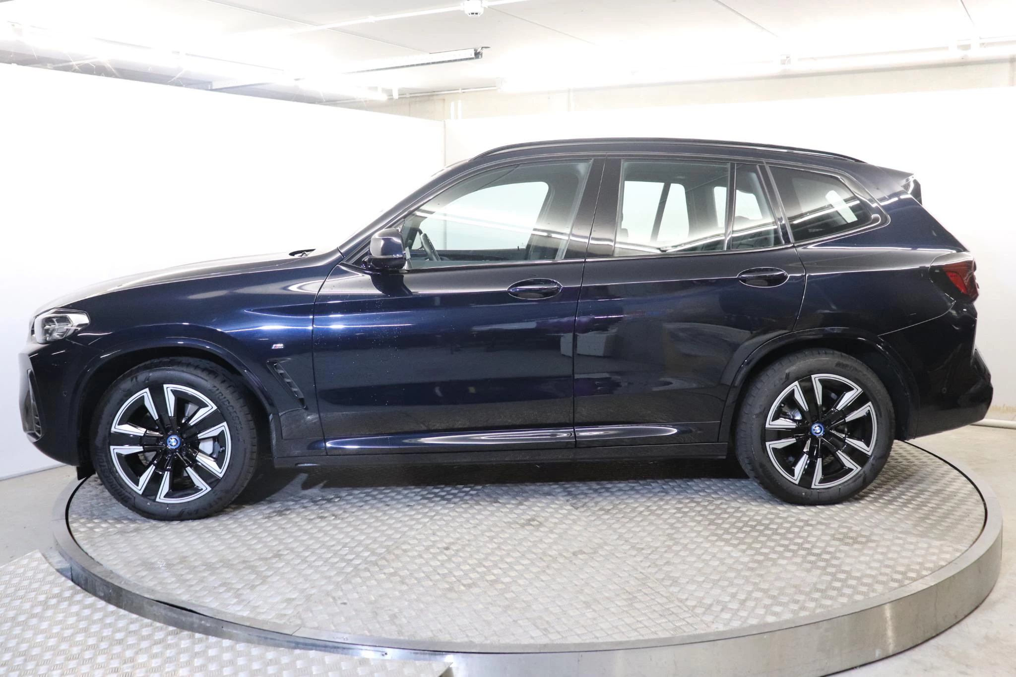 BMW iX3 iX3
