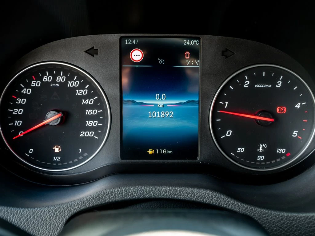 Mercedes-Benz-Sprinter 317-image-14