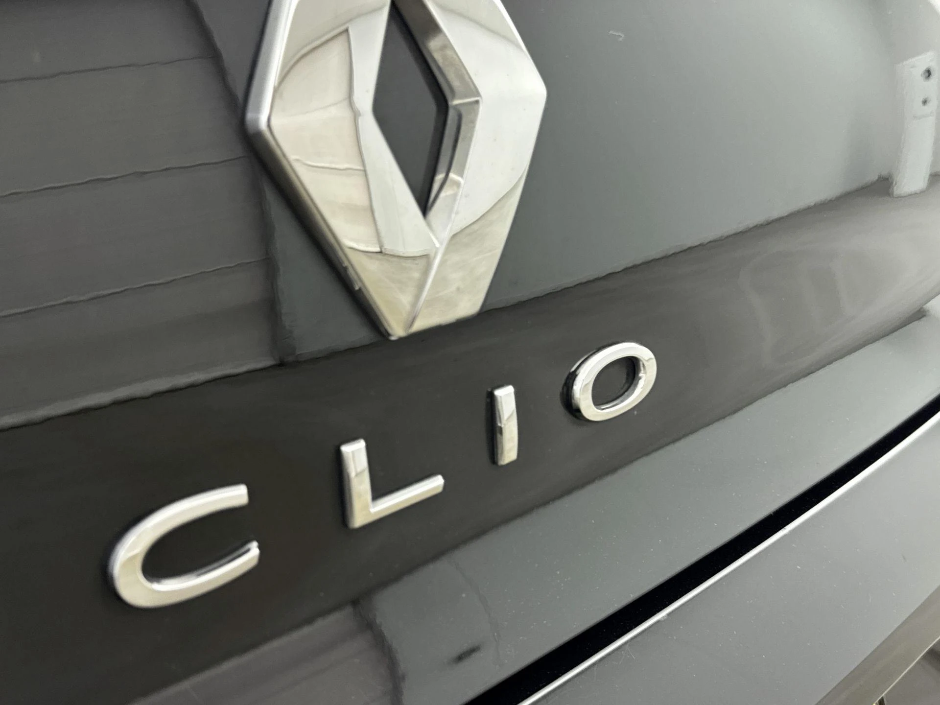 Renault-Clio-image-15