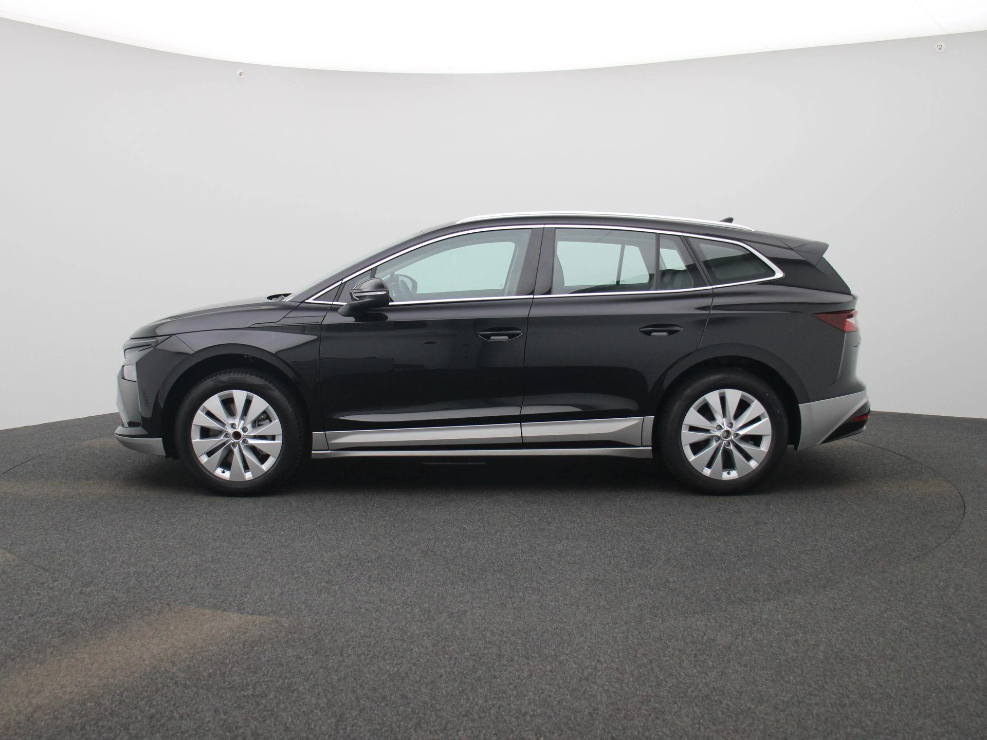 Škoda-Enyaq iV-image-3